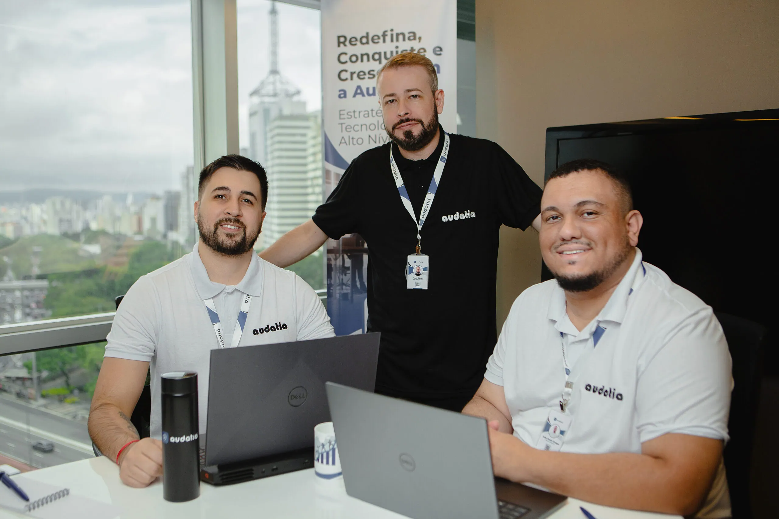 Turma de curso de ClickUp com IA aplicada conduzida pela Audatia